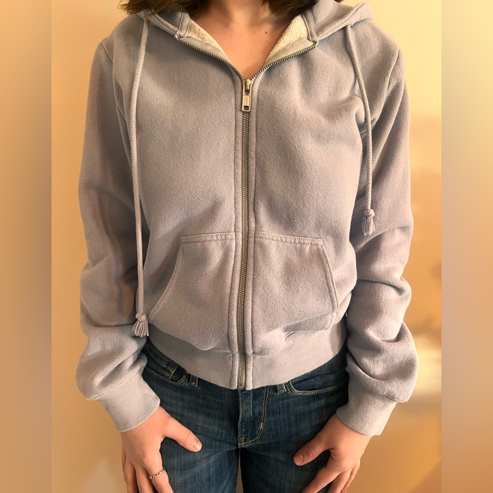 BRANDY MELVILLE CROPPED LIGHT BLUE ZIP UP JACKET CHRISTY HOODIE (one size)